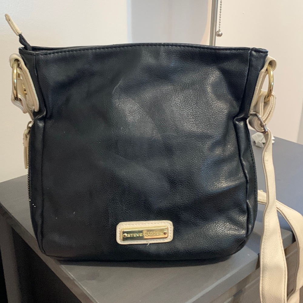 Steve Madden crossbody